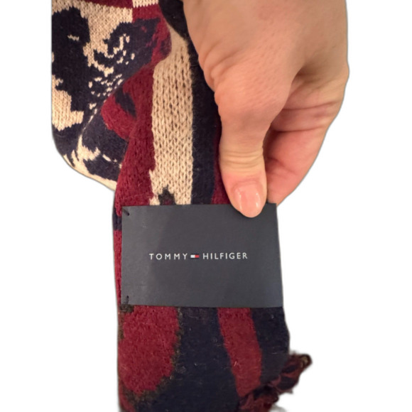 🧣 NWT Tommy Hilfiger Wool Blend Logo Scarf • Navy Dark Red Cream • One Size ✨ - Picture 5 of 7